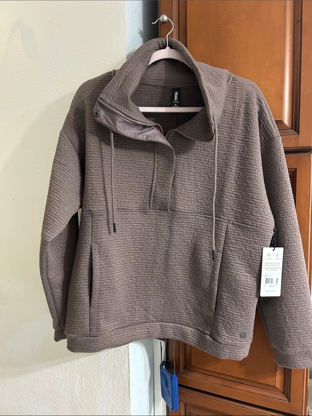 Womens Waffle-Knit Pullover Sweater - Taupe